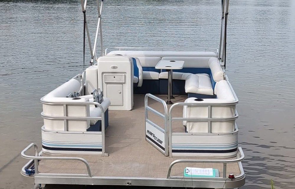 Pontoon Boat Rides